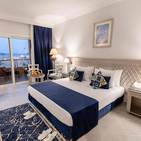 Malikia Resort Abu Dabbab-3